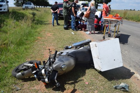 Emergency services on the scene of the accident on Condor Drive in Finsbury. Photo: Jaco-Mari Futcher